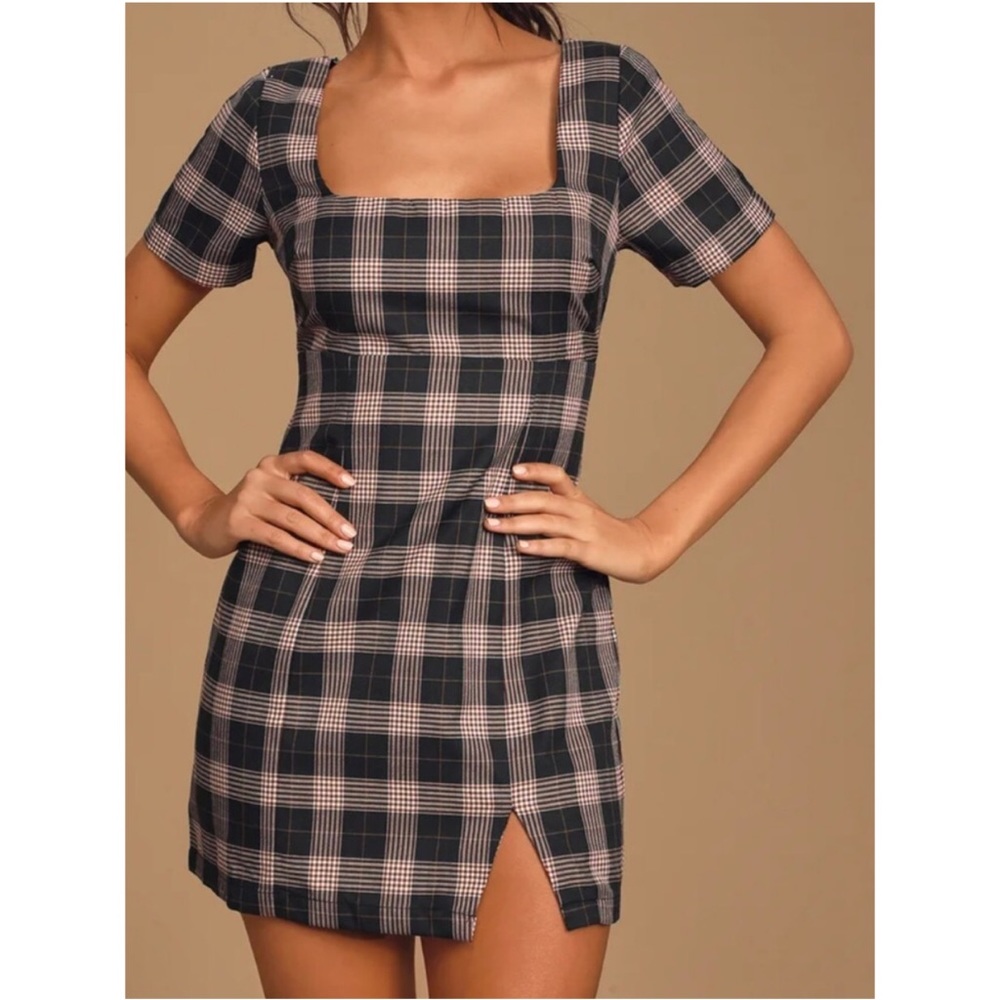 Lulu’s Extra Credit Black/Red Mini Plaid Dress L